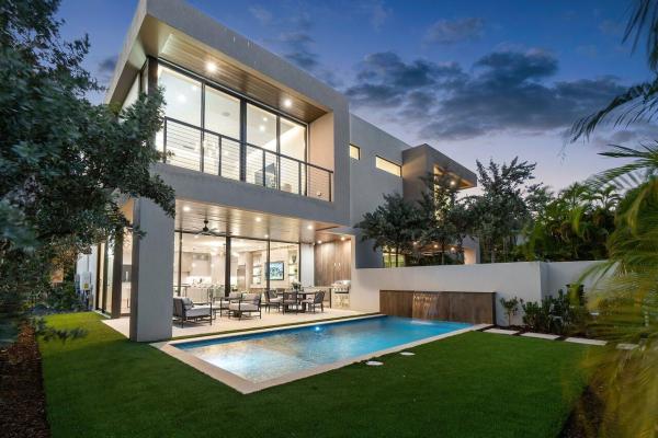 Boca Raton Riviera, 130 NE Wavecrest Way, Boca Raton, Florida 33432, image 2