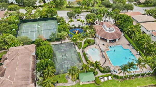 Thousand Oaks, 2227 Oakmont Dr, Riviera Beach, Florida 33404, image 2