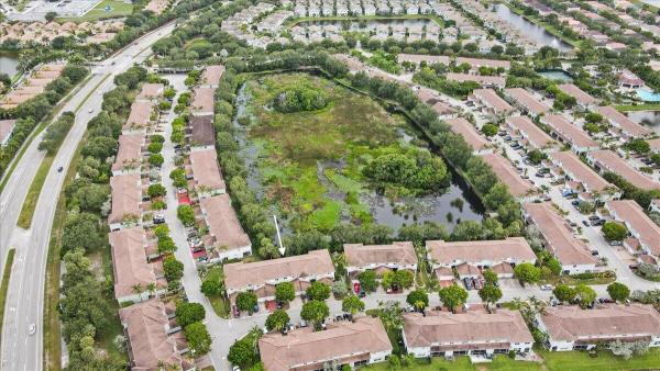 Thousand Oaks, 2227 Oakmont Dr, Riviera Beach, Florida 33404, image 3