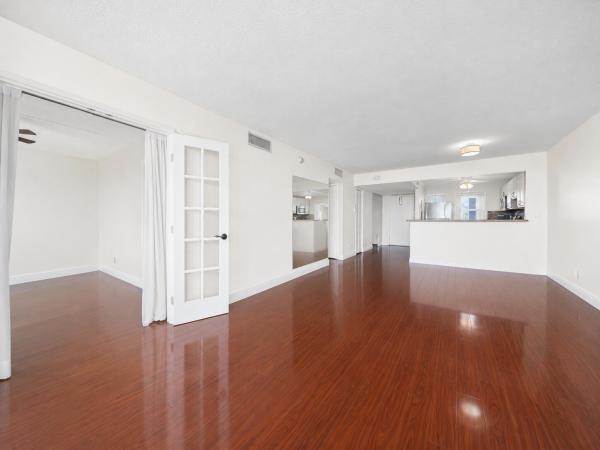 Palm-Aire Country Club 3, 2901 S Palm Aire Dr #609, Pompano Beach, Florida 33069, image 2