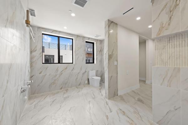855 SW 14th Ct #855, Fort Lauderdale, Florida 33315, image 2