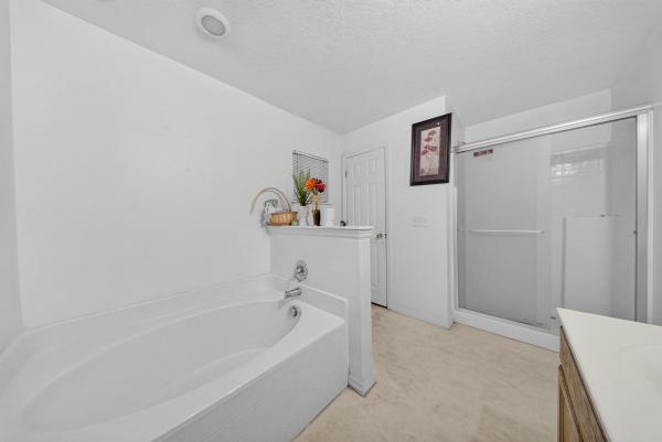 Riverview, 708 SE Lansdowne Ave, Port St. Lucie, Florida 34983, image 3