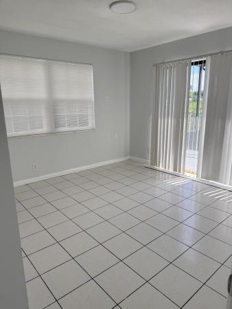 Lakewood Gardens, 3830 Davis Rd, Palm Springs, Florida 33461, image 2