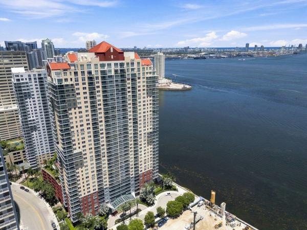 The Mark On Brickell, 1155 NW Brickell Bay Dr #2802, Miami, Florida 33131, image 2