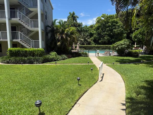 Corinthian Gardens, 501 SW 11th Pl #205, Boca Raton, Florida 33432, image 3