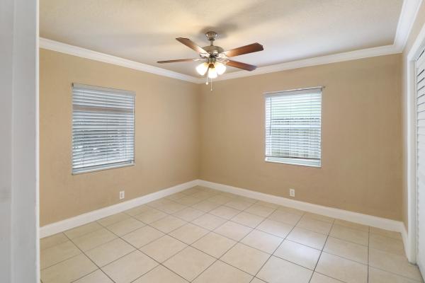 North Andrews Terrace, 5249 NE 4th Ter, Oakland Park, Florida 33334, image 2