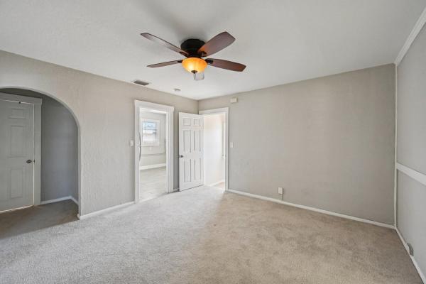 Bunker Hill, 924 Mcintosh St, West Palm Beach, Florida 33405, image 1