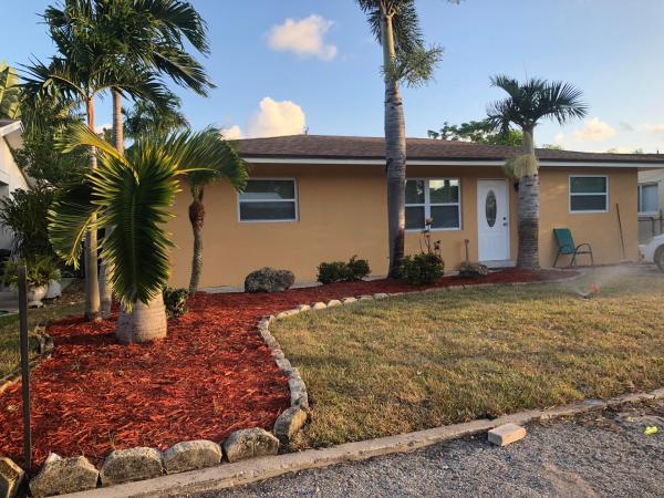 Pine Street Homesites, 616 W Broward St, Lantana, Florida 33462, image 1