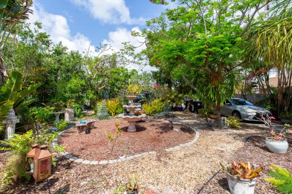 Lake Worth Town, 1016 N E St, Lake Worth Beach, Florida 33460, image 2