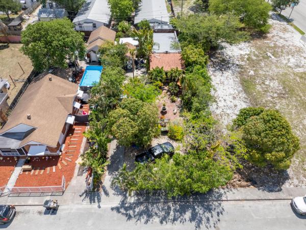 Lake Worth Town, 1016 N E St, Lake Worth Beach, Florida 33460, image 3