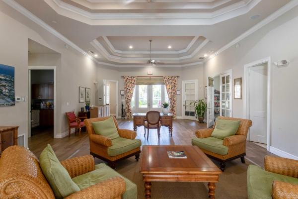Pineapple Grove Village, 260 NE 3rd St #4-D, Delray Beach, Florida 33444, image 2