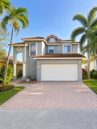 Portraits At Pembroke Pointe, 332 NW 107th Ave, Pembroke Pines, Florida 33026, image 2