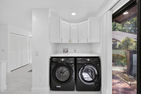 Strathmore Gate West, 320 Elmira Ct, Royal Palm Beach, Florida 33411, image 1