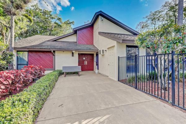 Strathmore Gate West, 320 Elmira Ct, Royal Palm Beach, Florida 33411, image 3