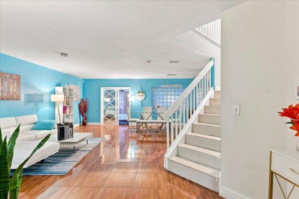 Cinnamon Ridge Estates At Honeywoods, 1430 SW 88th Way, Pembroke Pines, Florida 33025, image 3