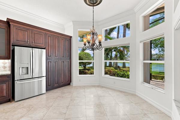 Valencia Reserve, 10684 Whitewind Cir, Boynton Beach, Florida 33473, image 2