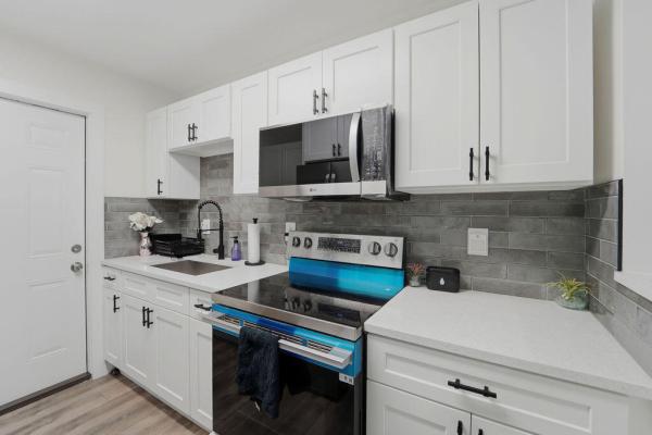Roosevelt Estates, 1382 9th St, West Palm Beach, Florida 33401, image 1