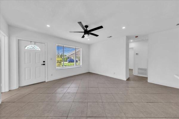 Southgate, 6311 SW 2nd St, Margate, Florida 33068, image 2