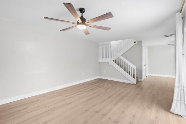 Camelot Lakes, 4065 Wimbledon Dr, Cooper City, Florida 33026, image 2