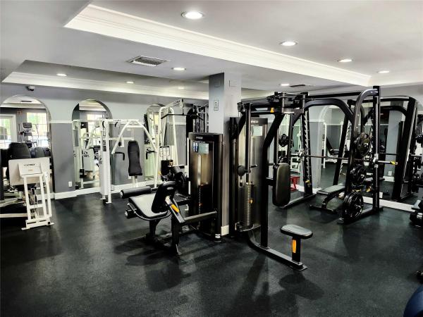 The Courtyards In CityPlace, 720 S Sapodilla Ave #413, West Palm Beach, Florida 33401, image 3