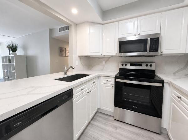 River Reach, 1301 River Reach Dr #111, Fort Lauderdale, Florida 33315, image 3
