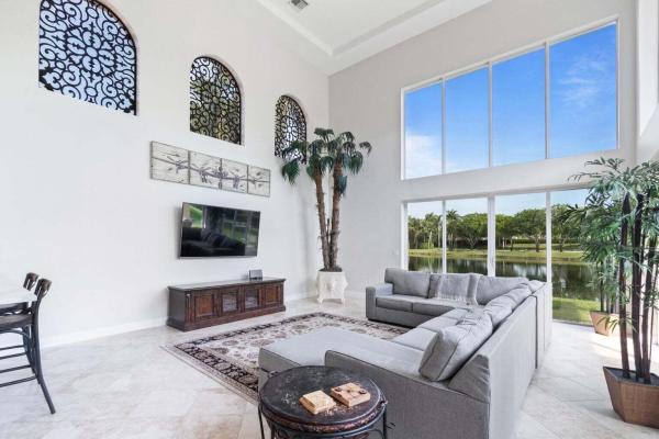 Widener Village, 2183 Widener Ter, Wellington, Florida 33414, image 3