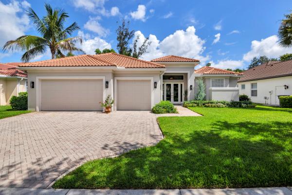 Flagler Manor At Breakers West, 1754 Flagler Manor Cir, West Palm Beach, Florida 33411, image 2