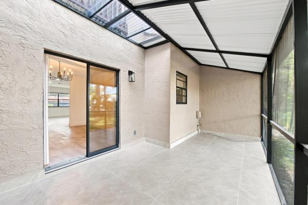 Villager Townhomes, 621 NW 47th St, Deerfield Beach, Florida 33064, image 3