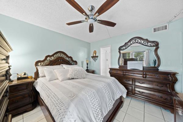 Leeward Point, 16470 NE 27th Pl #35, North Miami Beach, Florida 33160, image 2