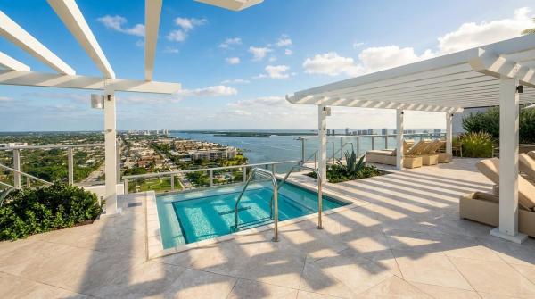 220 Lake Shore Dr DRIVE #2009, Lake Park, Florida 33403, image 3