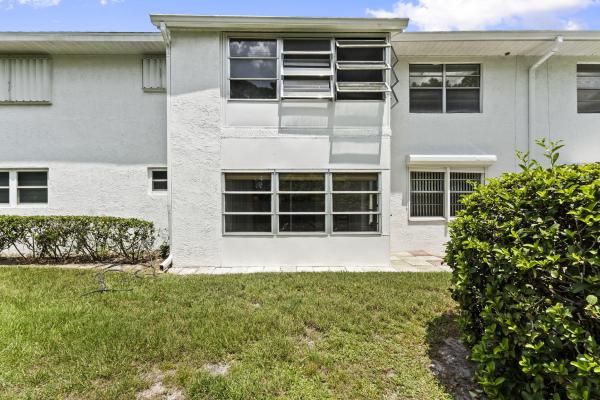 High Point Of Fort Pierce, 1223 S Lakes End Dr #E-1, Fort Pierce, Florida 34982, image 1