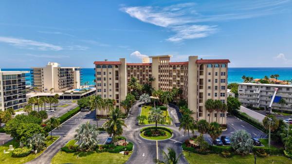 La Bonne Vie, 3475 S Ocean Blvd #2020, Palm Beach, Florida 33480, image 1