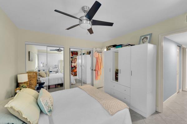 261 Wimbledon Lake Dr, Plantation, Florida 33324, image 1