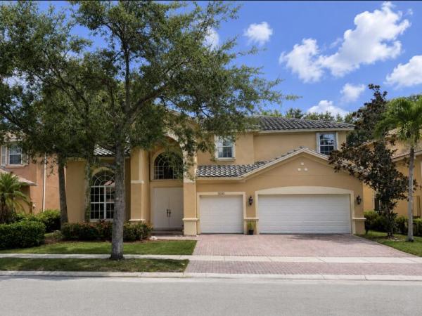 Isles At Weston, 3800 E Hibiscus St, Weston, Florida 33332, image 2