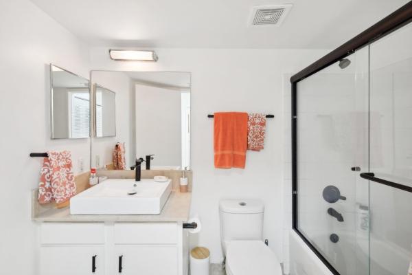 Hypoluxo's Mariner's Cay, 300 Scotia Dr #304, Hypoluxo, Florida 33462, image 1