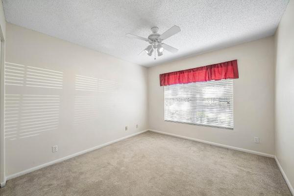 Lincolnwood Village, 241 Del Rio Blvd, Boca Raton, Florida 33432, image 3
