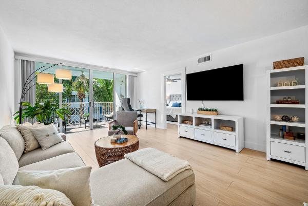 621 E Woolbright Rd #407, Boynton Beach, Florida 33435, image 1