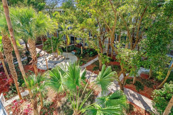 621 E Woolbright Rd #407, Boynton Beach, Florida 33435, image 2