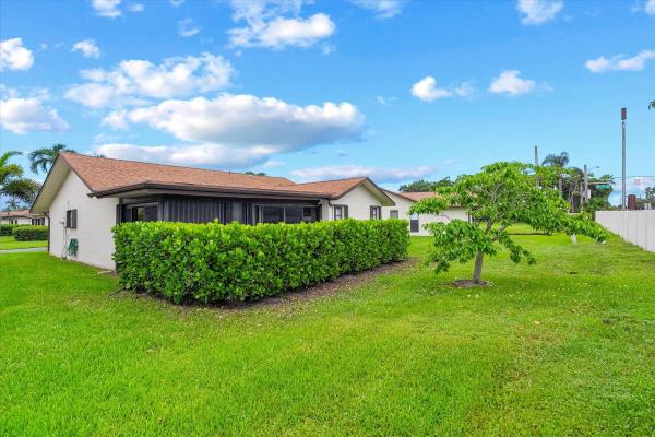 Buttonwood, 6510 Olivewood Cir, Greenacres, Florida 33463, image 3