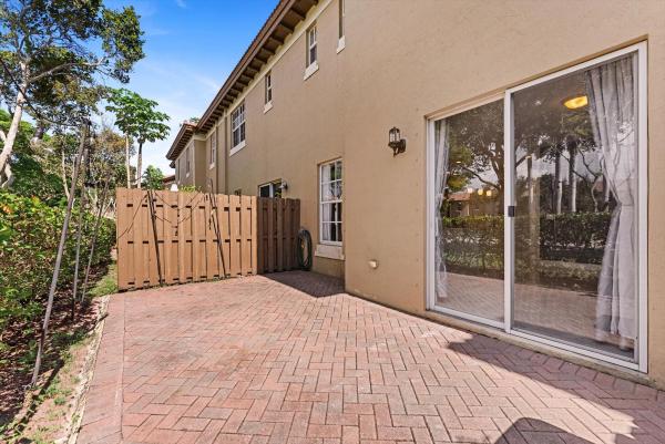 Julia Gardens, 6884 Julia Gardens Dr, Coconut Creek, Florida 33073, image 3