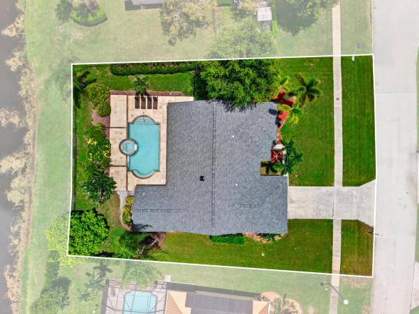 Greenview Shores 2 Of Wellington, 13708 Folkestone Cir, Wellington, Florida 33414, image 2