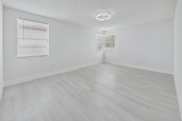 Glen Walk, 11772 NW 1st St, Coral Springs, Florida 33071, image 2