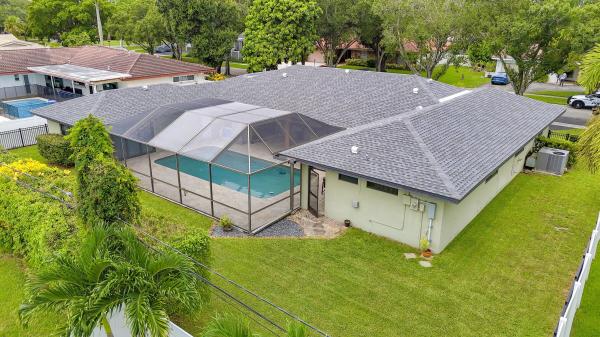 Plantations Secluded Gardens, 820 NW 73rd Ter, Plantation, Florida 33317, image 3