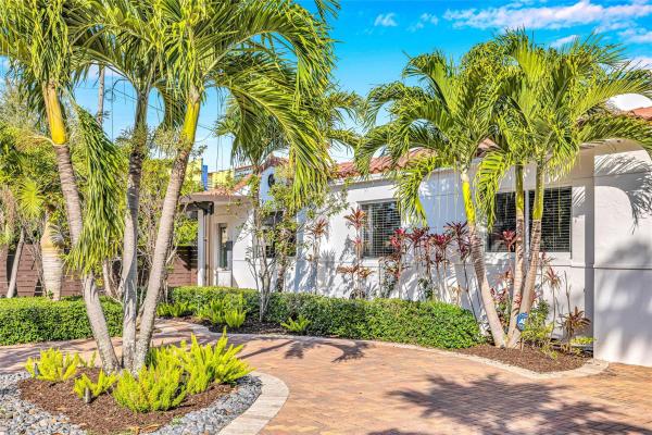 Victoria Highlands, 748 NE 17th Way, Fort Lauderdale, Florida 33304, image 1