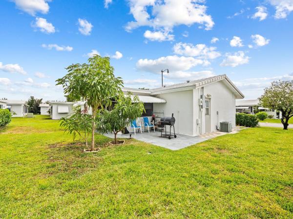 Leisureville, 210 NW 25th Ct, Pompano Beach, Florida 33064, image 1