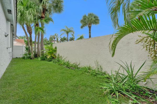 Lake Pointe Estates, 3274 NW 22nd Ave, Oakland Park, Florida 33309, image 2