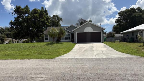 Swan Park, 1501 SW Curry St, Port St. Lucie, Florida 34983, image 2