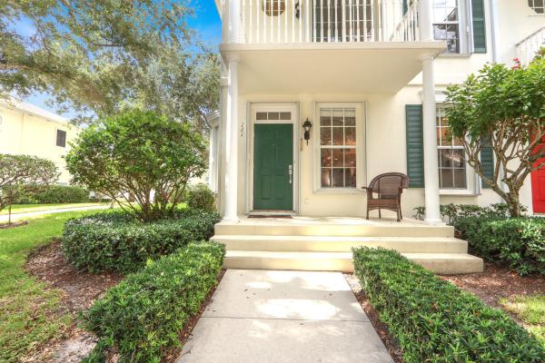 Charleston Court At Abacoa, 131 Radcliffe Ct, Jupiter, Florida 33458, image 3