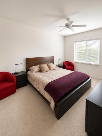 Royal Point At Palm-Aire, 3600 Oaks Clubhouse Dr #404, Pompano Beach, Florida 33069, image 2