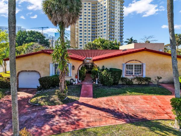 Lakeside, 3304 SE 11th St, Pompano Beach, Florida 33062, image 2